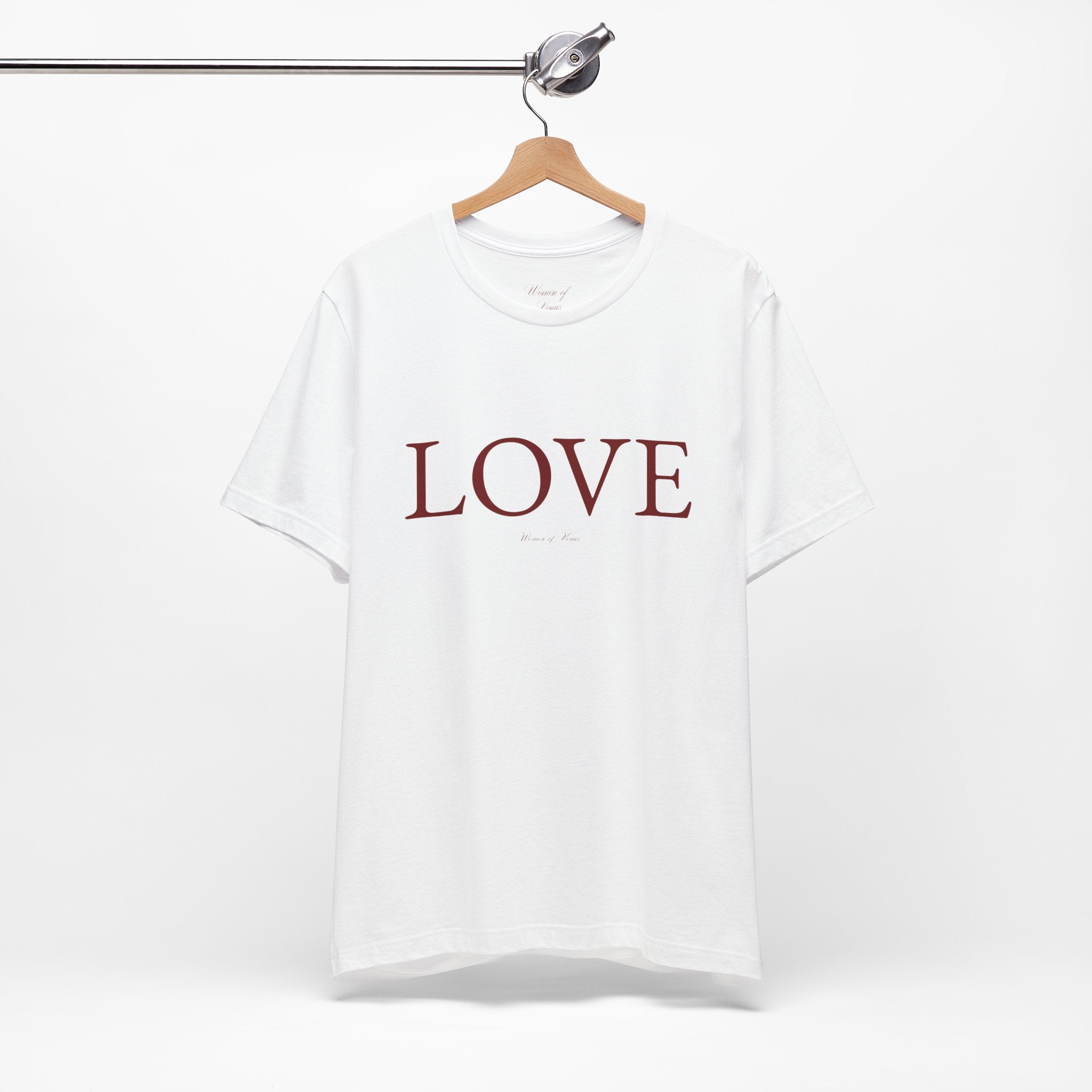 LOVE  Tee