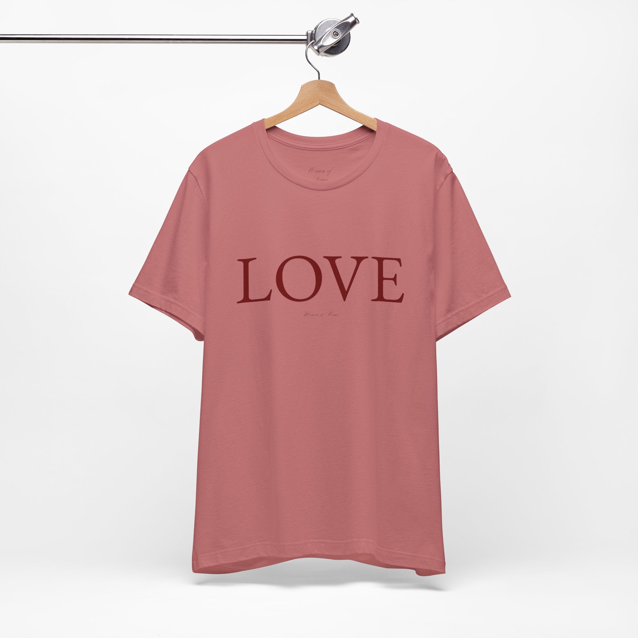 LOVE  Tee