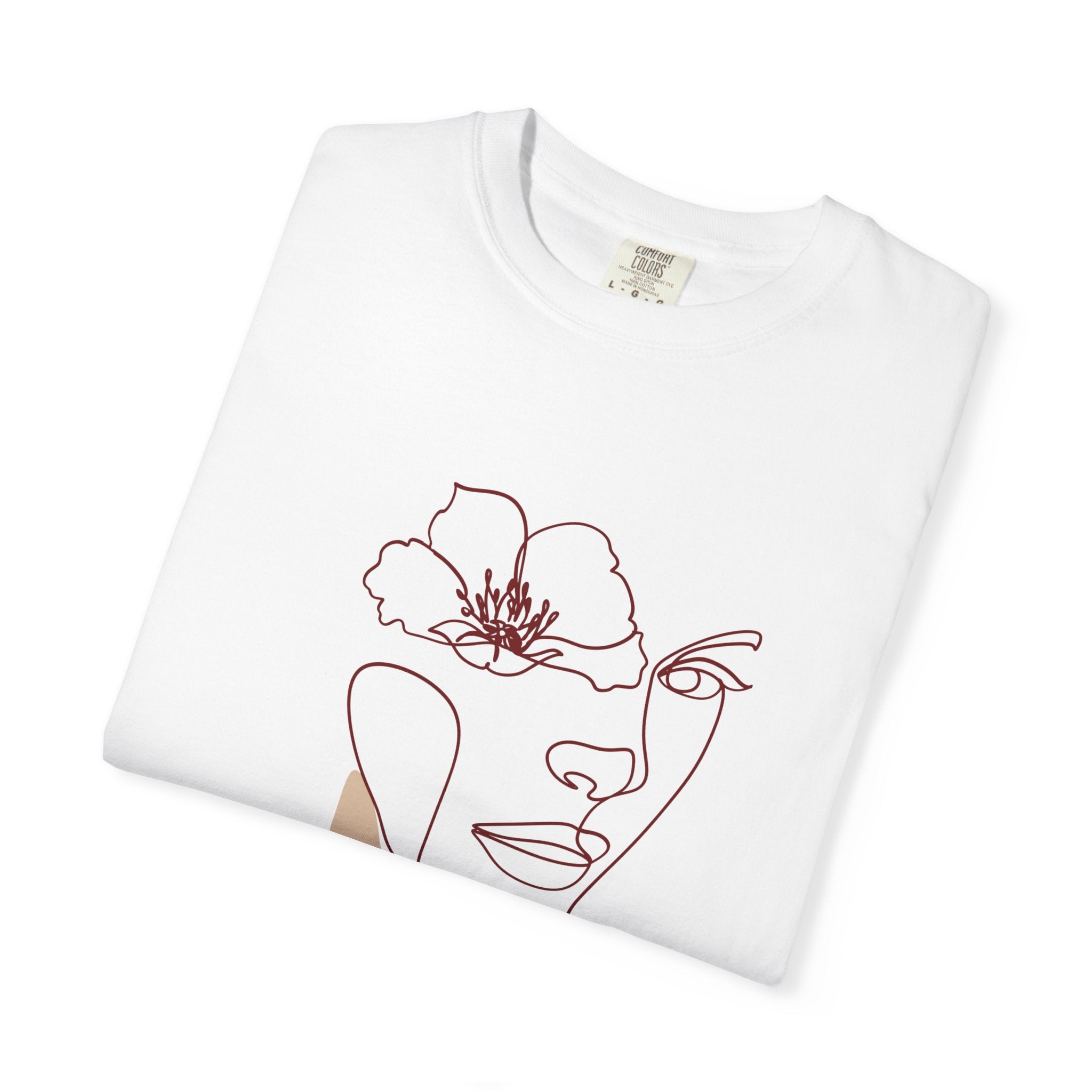 The Venus Tee – Minimalist Feminine Line Art T-Shirt