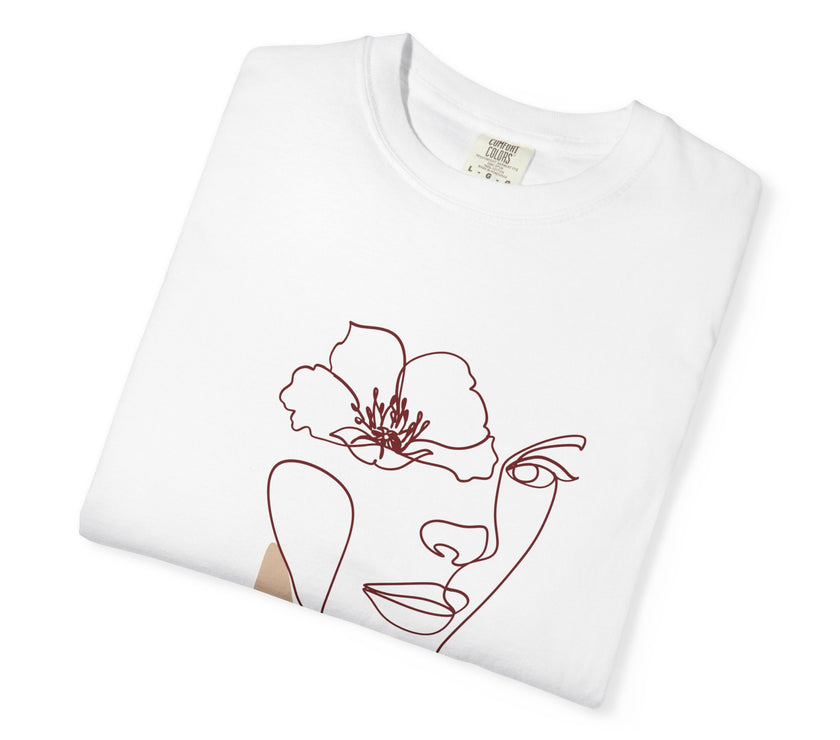The Venus Tee – Minimalist Feminine Line Art T-Shirt