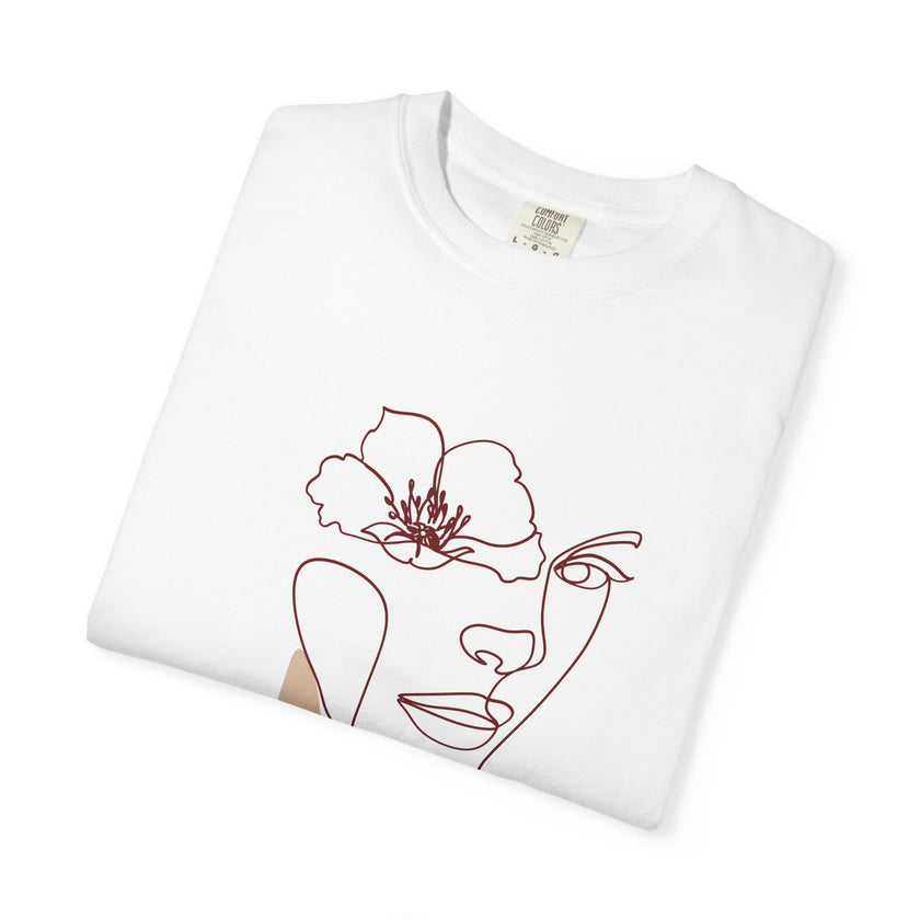 The Venus Tee – Minimalist Feminine Line Art T-Shirt