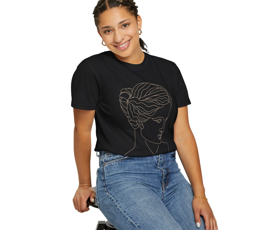 Goddess Line Art T-Shirt – Feminine Minimalist Graphic Tee