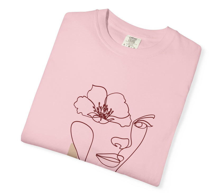 The Venus Tee – Minimalist Feminine Line Art T-Shirt