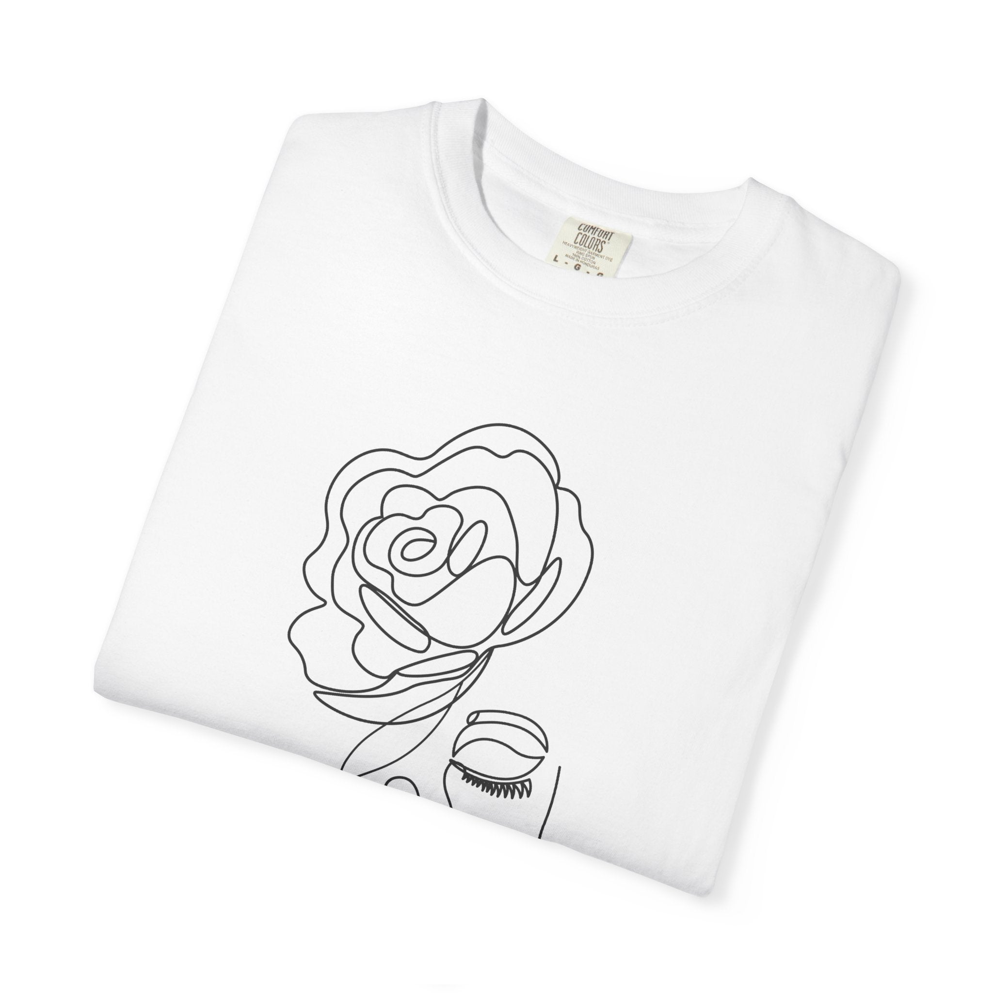 The Queen Tee – Line Art T-Shirt Celebrating the Black Woman