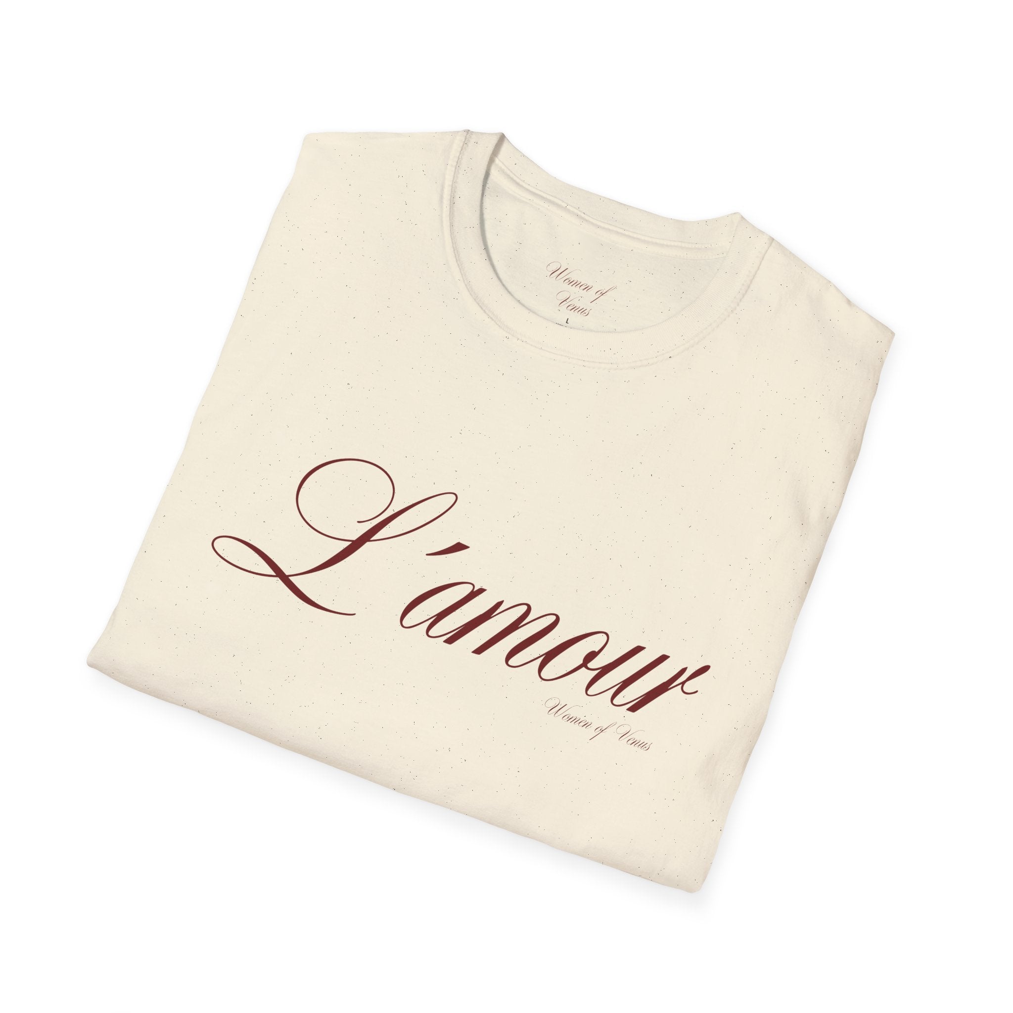 L’amour Tee | French-Inspired Romantic Graphic T-Shirt
